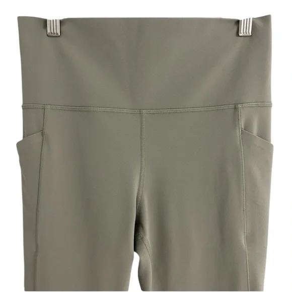 Athleta Salutation Stash Pocket I| Cinch 7/8 Sage Green - Picture 7 of 11